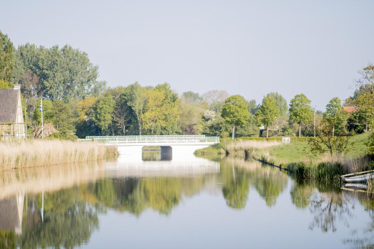 Le Garage Villa Veere Exteriör bild